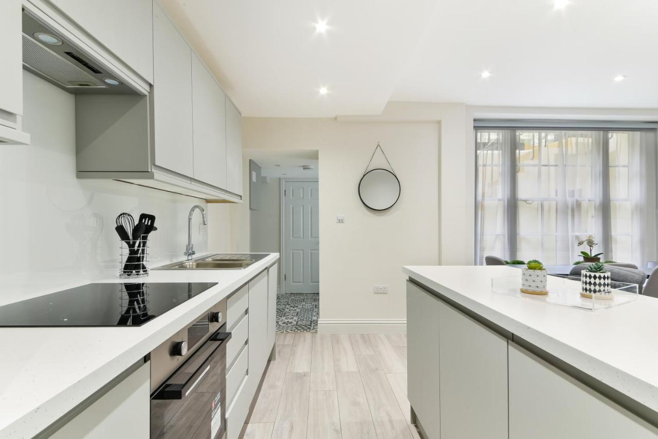 Chic Apartment By Hyde Park Лондон Екстериор снимка